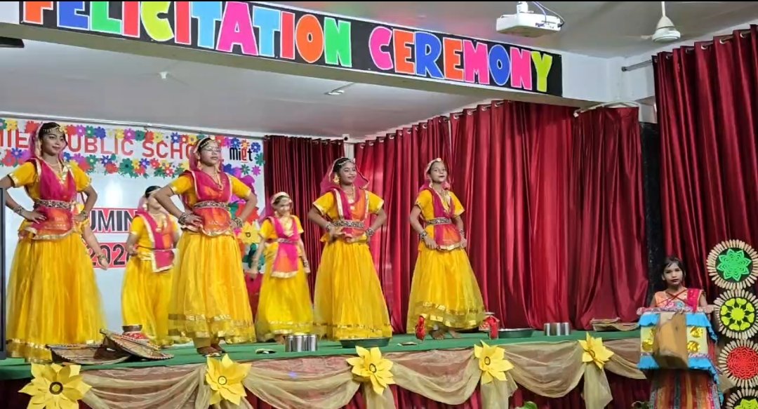 एमआईईटी पब्लिक स्कूल में मेधावी विद्यार्थियों का हुआ भव्य सम्मान, छात्रवृत्ति और पुरस्कार वितरित