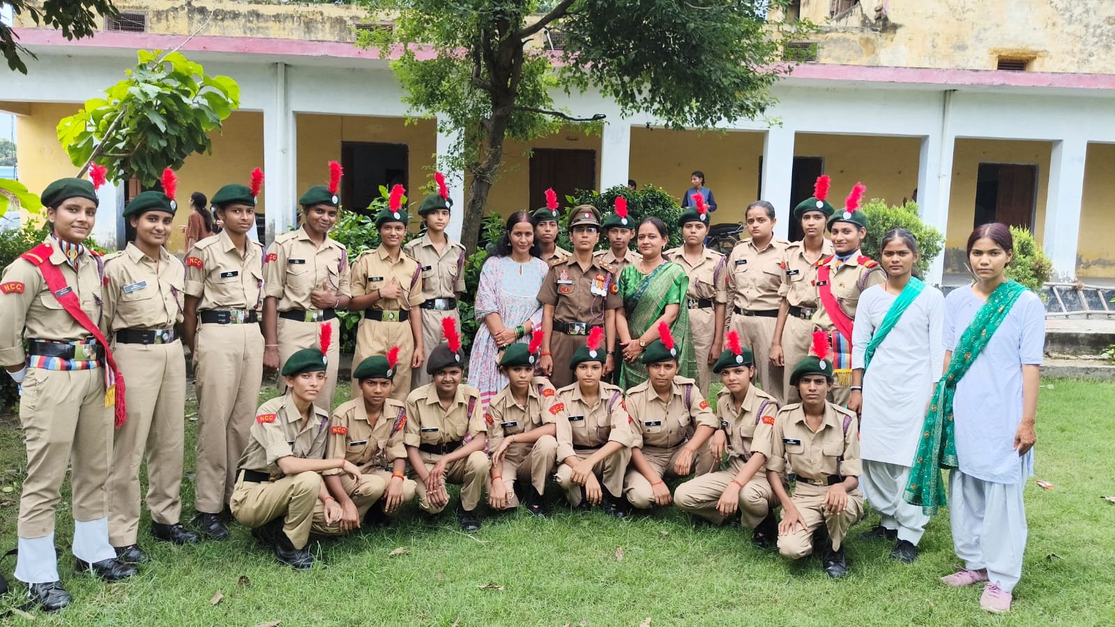 स्वतंत्रता दिवस पर गांधी स्मारक इंटर कॉलेज दबथुवा में गूंजा देशभक्ति का जज्बा