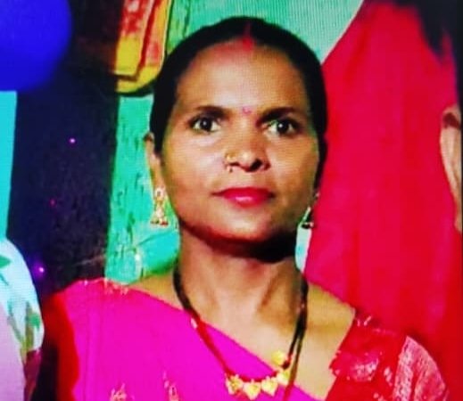 परतापुर में ट्रेन की चपेट में आने से महिला की मौत, परिवार में मचा कोहराम