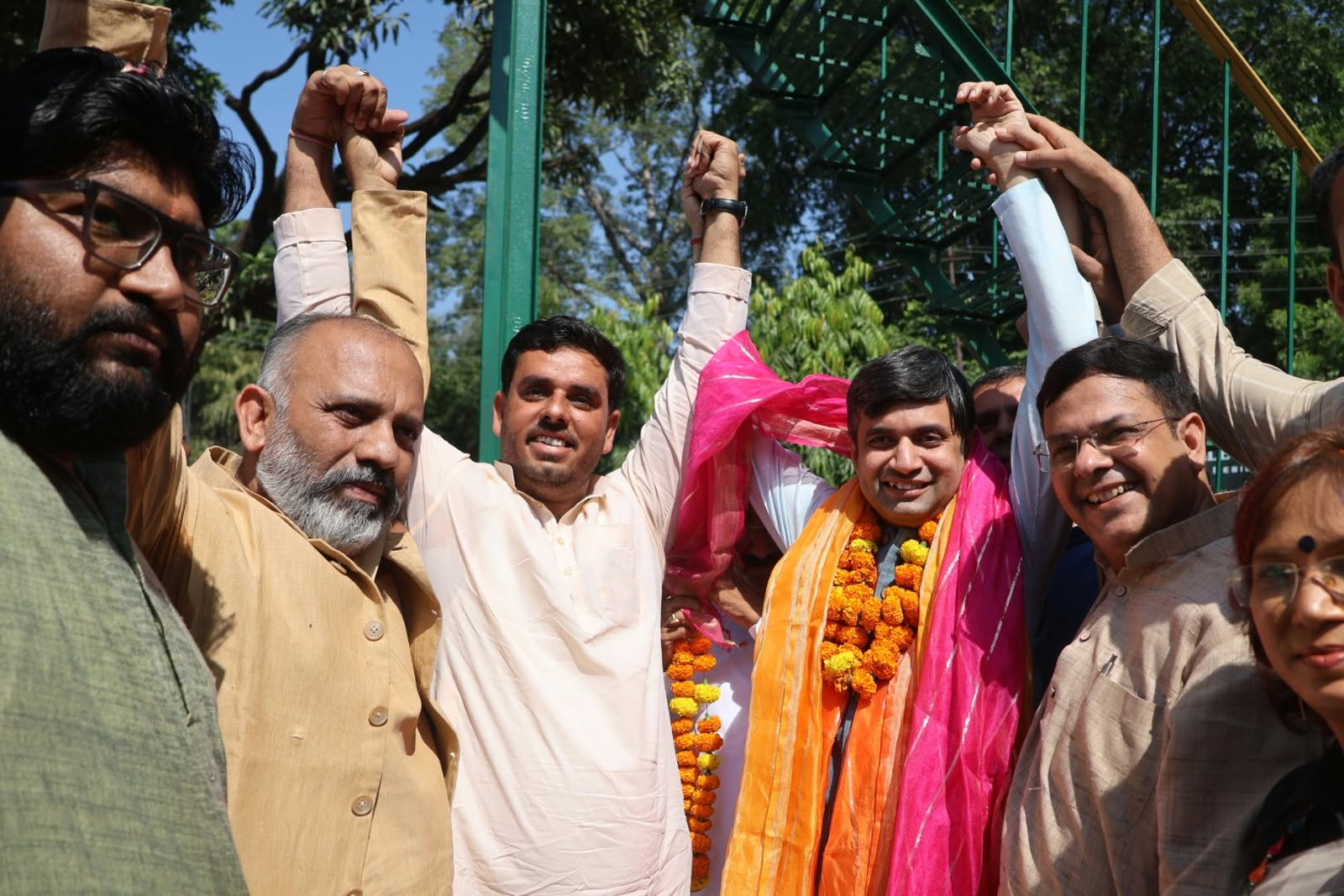 RLD प्रदेश अध्यक्ष ऐश्वर्य राज सिंह का प्रथम आगमन, महापुरुषों की प्रतिमाओं पर किया माल्यार्पण